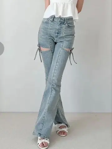 RESEXXY 컷 아웃 리본 데님 팬츠 아이스 블루 M 사이즈