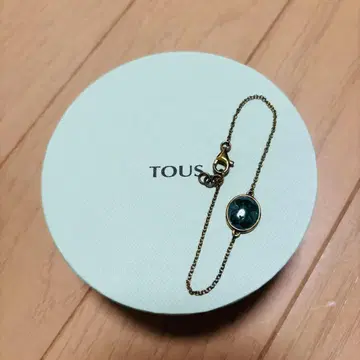 TOUS 그린 컬러 스톤 체인 팔찌