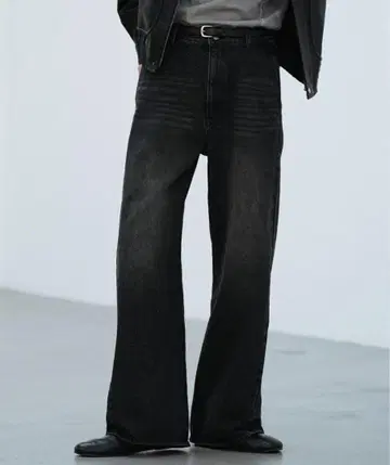 WYM CURVED FLARE DENIM SLACKS 블랙 계열 M