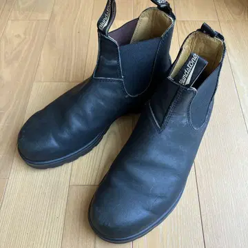 BLUNDSTONE 사이드 고어 부츠