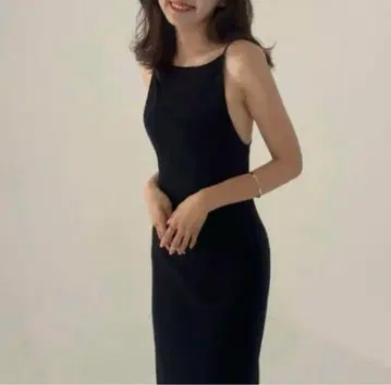 로반 엘레강트 블랙 원피스