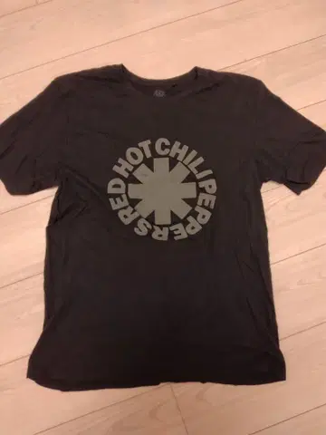 Red Hot Chili Peppers 티셔츠 L 사이즈 블랙 영국산