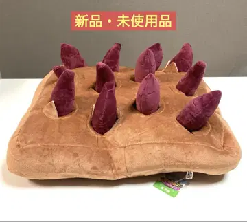 밭 봉제 인형 당근과 고구마 고구마
