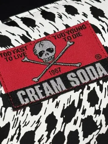 CREAM SODA 크림 소다 장지갑 미사용