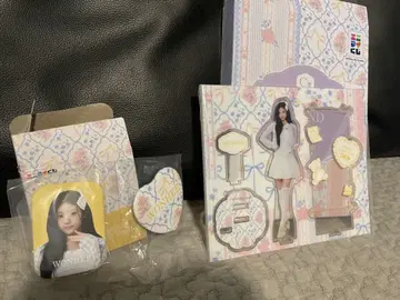 아이릿 ILLIT WONHEE 아크릴 스탠드 & 완배치 복권