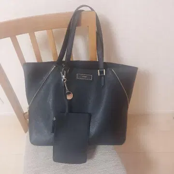 DKNY 천연 가죽 토트백