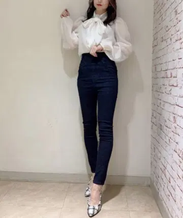 미사용 새상품 택 포함 미아 하이웨스트 스키니 팬츠 인디고 블루