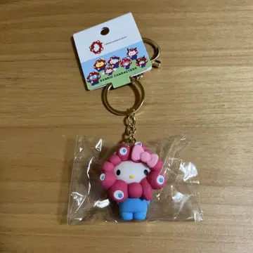 산리오 콜라보 마이쿠마이쿠 변신 입체 마스코트 헬로키티 키링