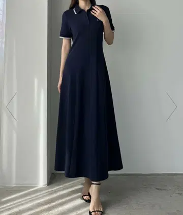 louere 폴로 원피스 세미 플레어 네이비 M 사이즈
