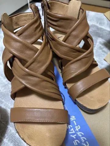 Lusso by MADRAS 글래디에이터 24cm 브라운 3E