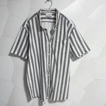 라코스테 LACOSTE 남성용 프론트 버튼 반팔 셔츠 스트라이프