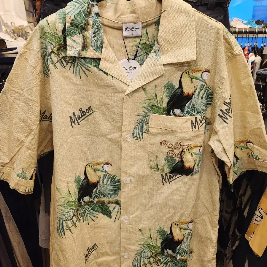 Tシャツ・カットソー Malbon Golf Toko Toko Button Up Shirt BEIGE MAN M3321PTS42BE MALBON | 말본 Malbon Golf Tokotoko Button-Up Shirt on