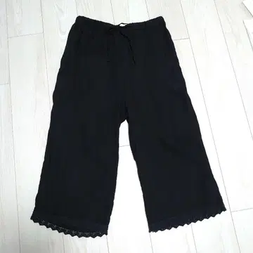 네스트로브 팬츠