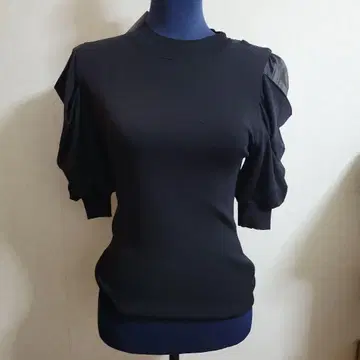 NATURAL BEAUTY BASIC 티셔츠