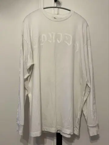 Marcelo Burlon 마르셀로불론 긴팔 티셔츠 화이트 맨투맨