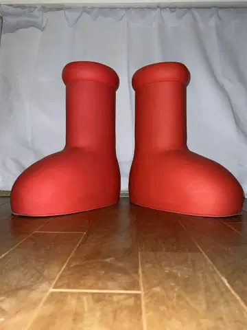 MSCHF BIG RED BOOTS 아톰 부츠 28cm US10 새상품급