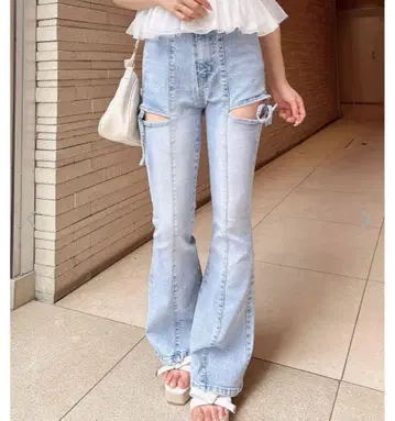 사이드 리본 컷 아웃 플레어 데님 팬츠 잉그 INGNI M 사이즈 블루