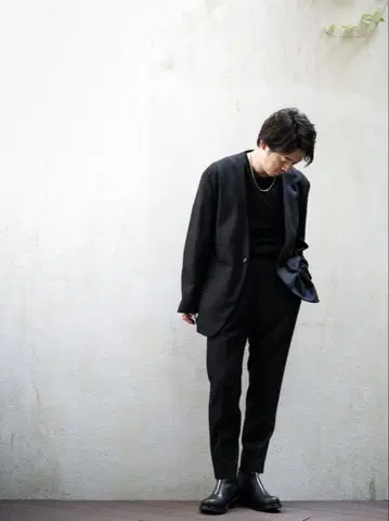 MB 하이엔드 오슈 울 클래식 테이퍼드 슬랙스
