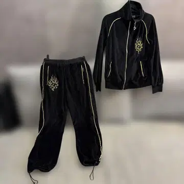 SEEK 블랙 프레임 자수 셋업 L 사이즈