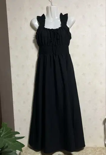 올리브 드 올리브 허리 셔링 원피스 블랙 S 사이즈