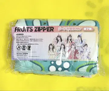 사쿠라이 유이 FRUITS ZIPPER 후드 부착 타월 GiGO
