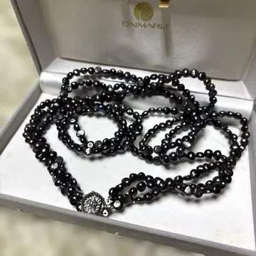 담수 진주 3중 레이어드 목걸이 블랙 DAIMARU 검은 나비 바로크
