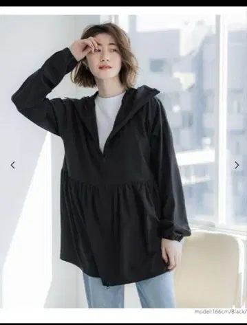 coca UV 차단 개더 후드티 블랙 M
