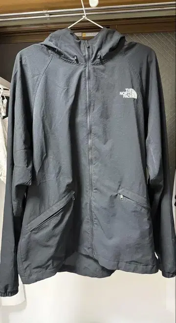 The North Face 블랙 마운틴 후드티