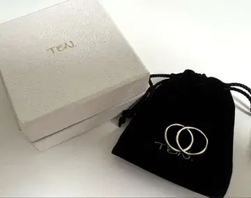 ten. 라인 웨이브 반지 골드