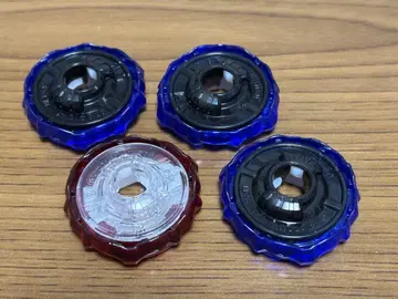 베이블레이드 X 9-60 래칫 4세트