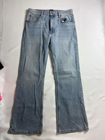 BDG 90's Bootcut 데님 30 사이즈