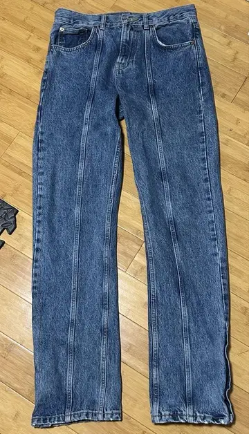 자라 스트레이트 레그 데님 팬츠 EUR 38