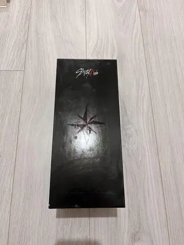 스트레이 키즈 공식 라이트 스틱 Ver. 2