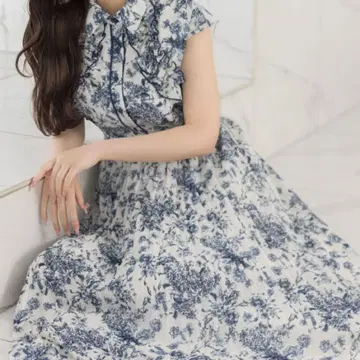 새상품 tocco closet 플라워 프린트 셔츠 플리츠 원피스 네이비