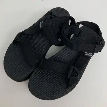 Teva 블랙 스포츠 샌들 통굽