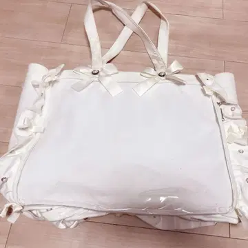자카마트 이타백 A3 화이트 5주년 프릴 토트