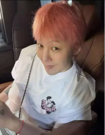MAMA VERDY 티셔츠 G-DRAGON 착용