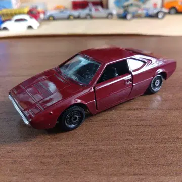 이탈리아제 폴리스틸 페라리 디노 308GT4