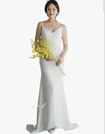 웨딩 드레스 화이트 사전 촬영