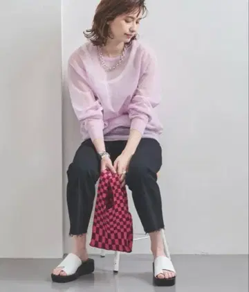 유나이티드 애로우즈 시어 크루넥 니트
