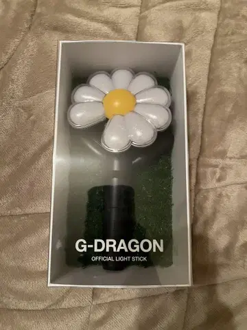 G-DRAGON 공식 응원봉 FANLIGHT ONE
