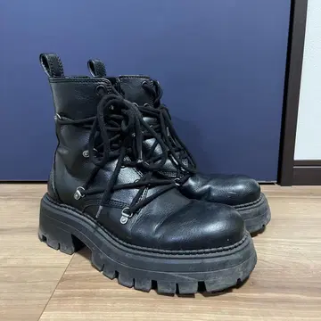 레어 자라 레이스업 부츠 42 (26.5~27cm)