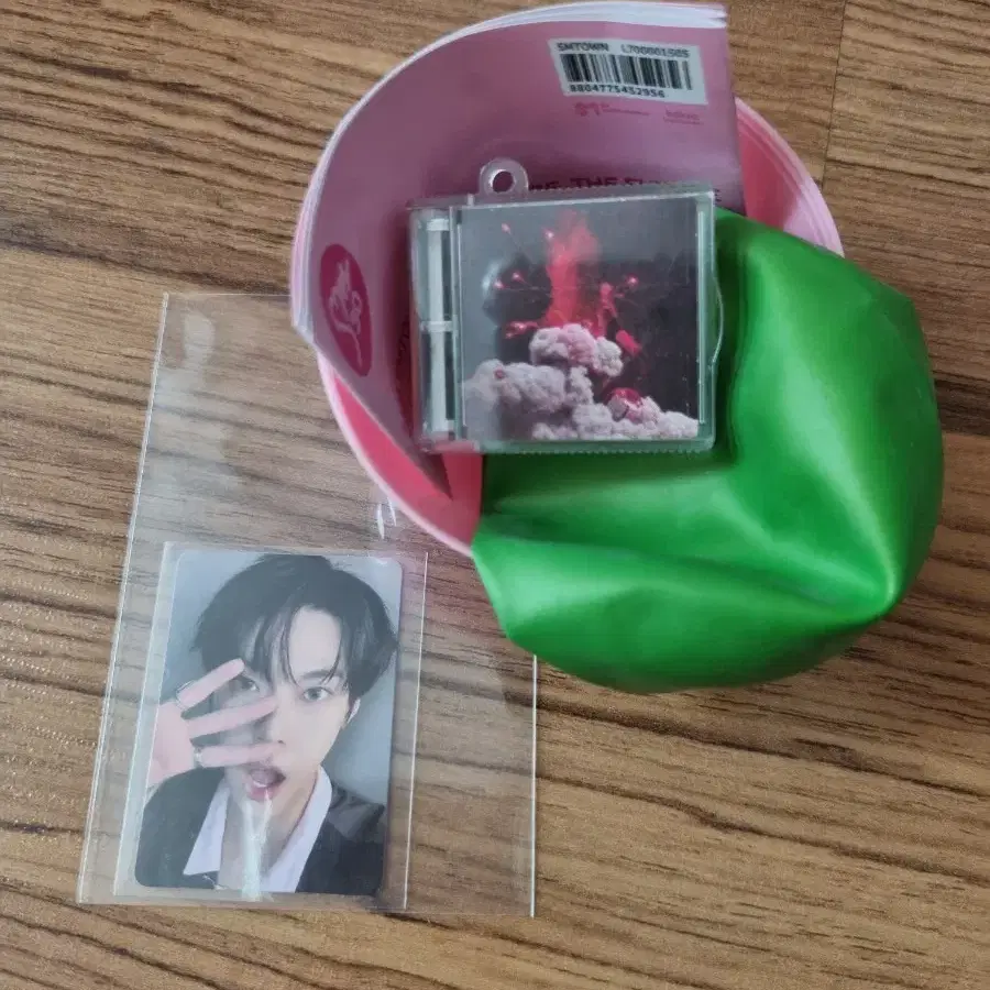 CHIMIROソウル完売品❗️ベルベットキャップ❤️おまけ付き　残りわずか Shop smtown캡슐 on Bunjang Global Site - No more Korean account!