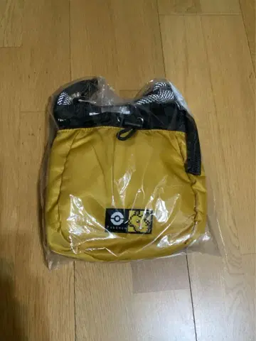지유 포켓몬 숄더백 피카츄