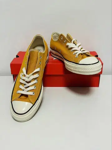 새상품 CT70 28cm 썬플라워 로우 컷