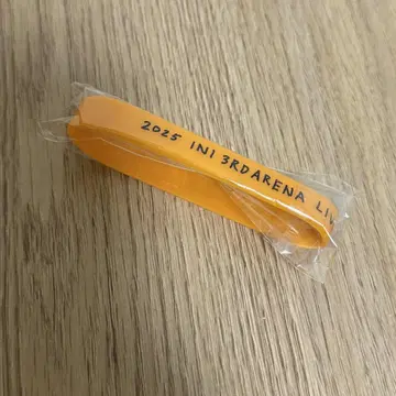 INI 오자키 타쿠미 러버 밴드 러버반