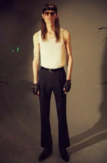 ERNEST W.BAKER 19SS 슬리브리스 니트 티셔츠 시스루