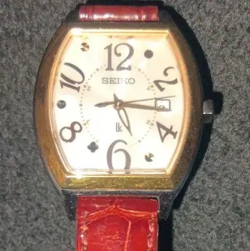 SEIKO 세이코 루키아 1B22-0BB0 전파 솔라