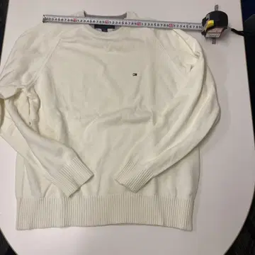 TOMMY HILFIGER 스웨터