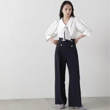 질스튜어트 펄 버튼 와이드 팬츠